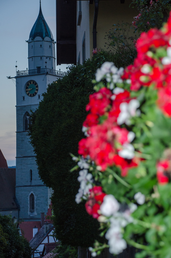 templomtorony_viraggal_small