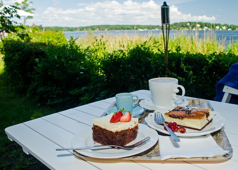 120_Kaffe_und_Kuchen_Vaxholmon