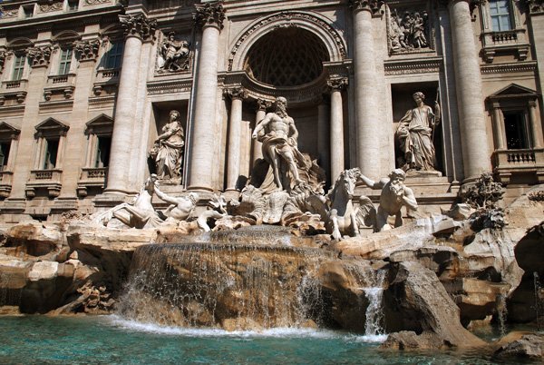trevi1