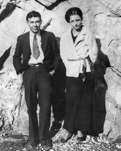 20120328-szepulj-halalos-szerelem-bonnie1