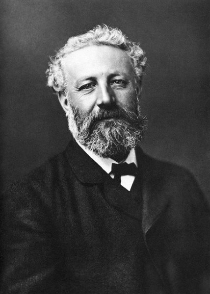 jules-verne-393713_640