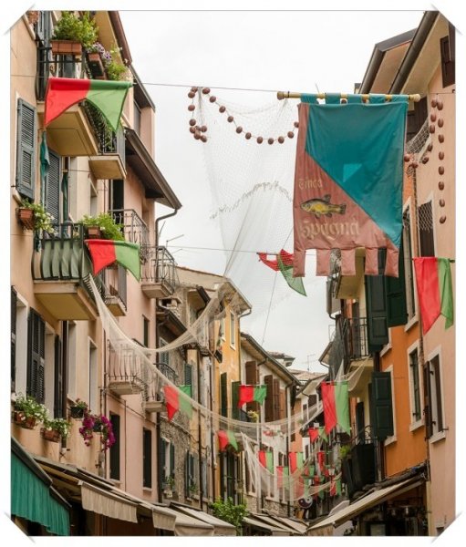 033_Garda_utcai1_small_kicsik