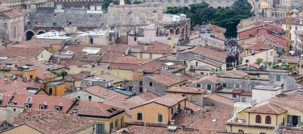 016_haztetok_es_az_amfiteatrum_kicsik