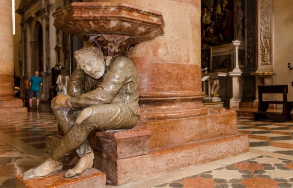 028_szenteltviztarto2_kicsik