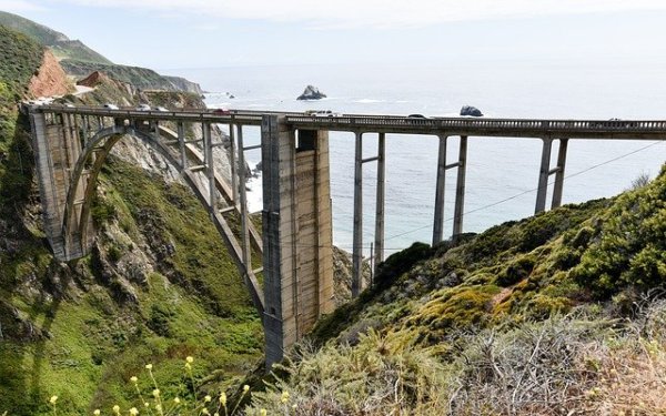 bixby-creek-bridge-1718889_640