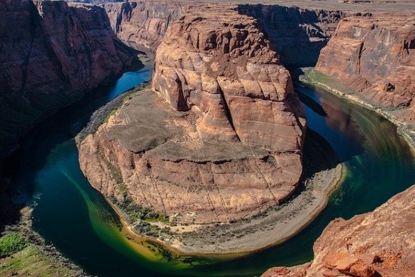 horseshoe-bend-1269570_640