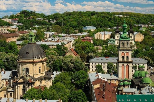 lviv-1393324_640