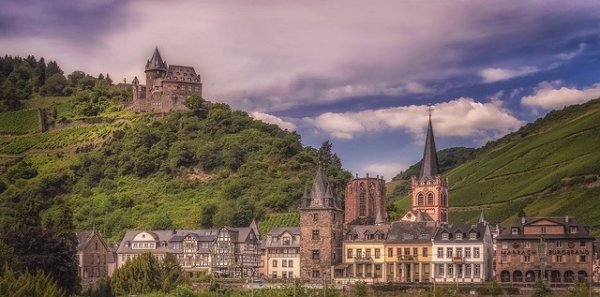 23662118194_7344691bca_z