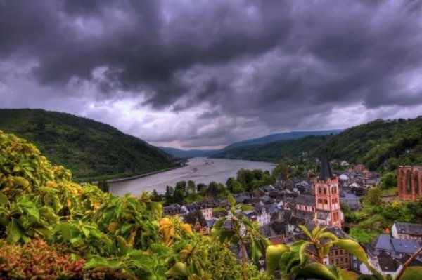 4627053192_1480cc54ae_z