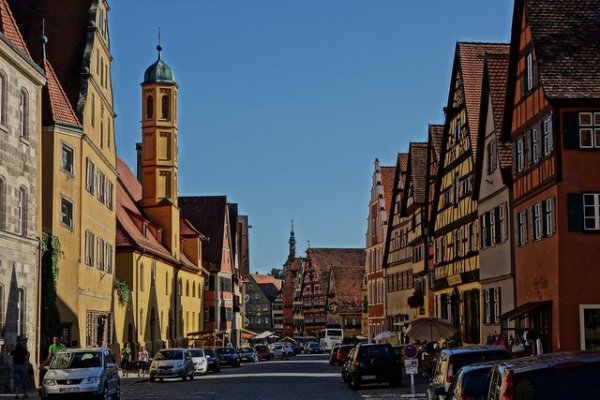 7969172574_ee89951b4c_z