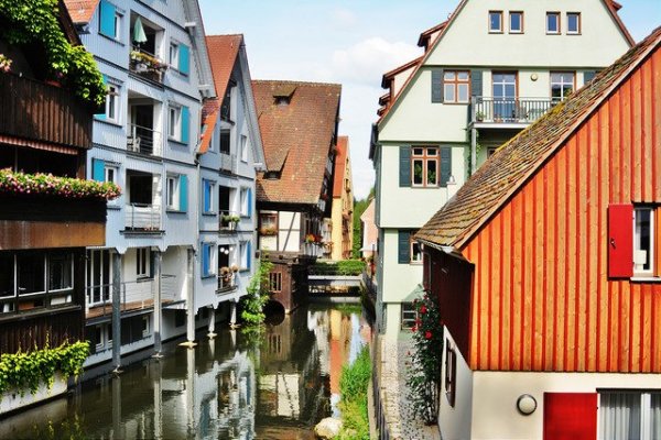 9173913846_f8767a596d_z