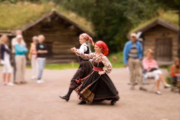 _DSC1200_from_RAW_ed_kicsik