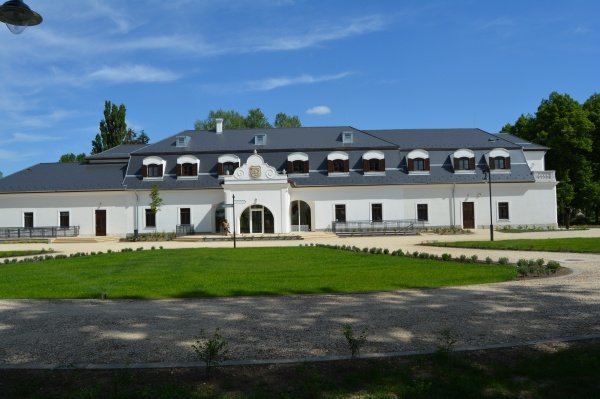 Kállay kúria 1 (2)_kicsik