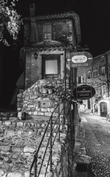 052_S_P_d_V_este4_BW_kicsik