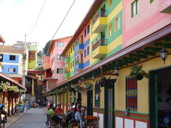 19724253_2022811384617599_191907826_o_kicsik